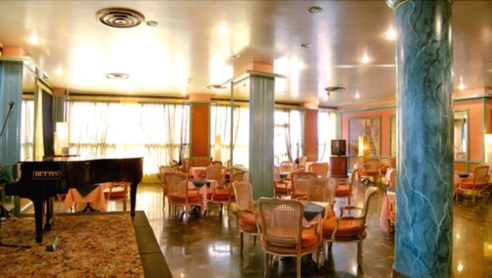 Russott 4* Mestre